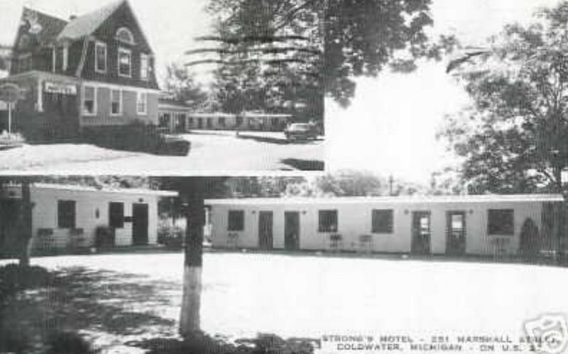 Carranza Motel (Strongs Motel) - Old Postcard For Strongs